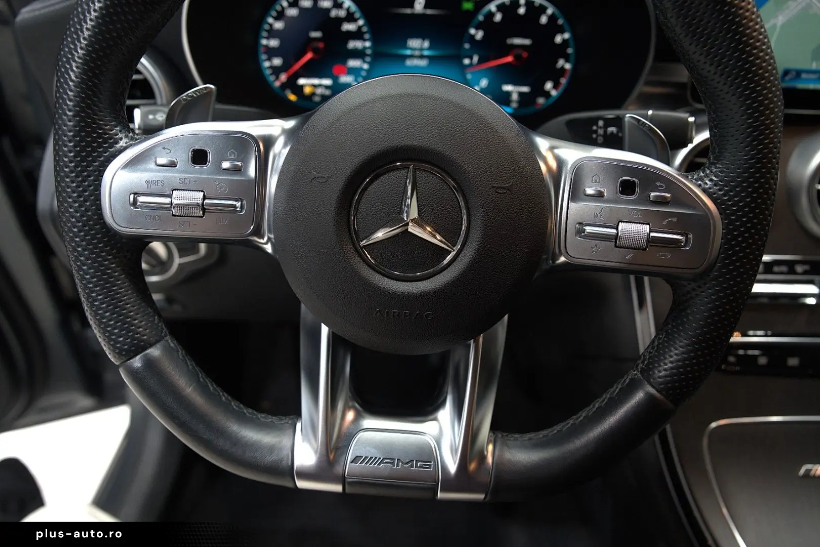 MERCEDES-BENZ GLC 63 AMG 4M Coupe  NIGHT MAGNO HUD