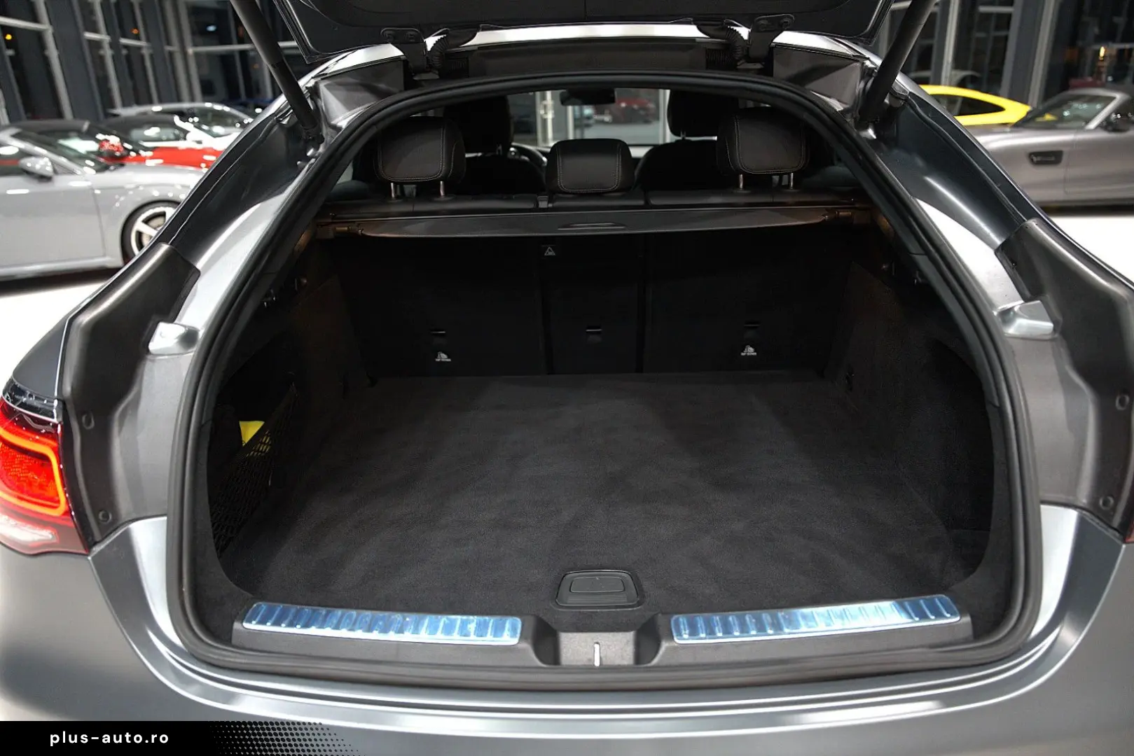 MERCEDES-BENZ GLC 63 AMG 4M Coupe  NIGHT MAGNO HUD