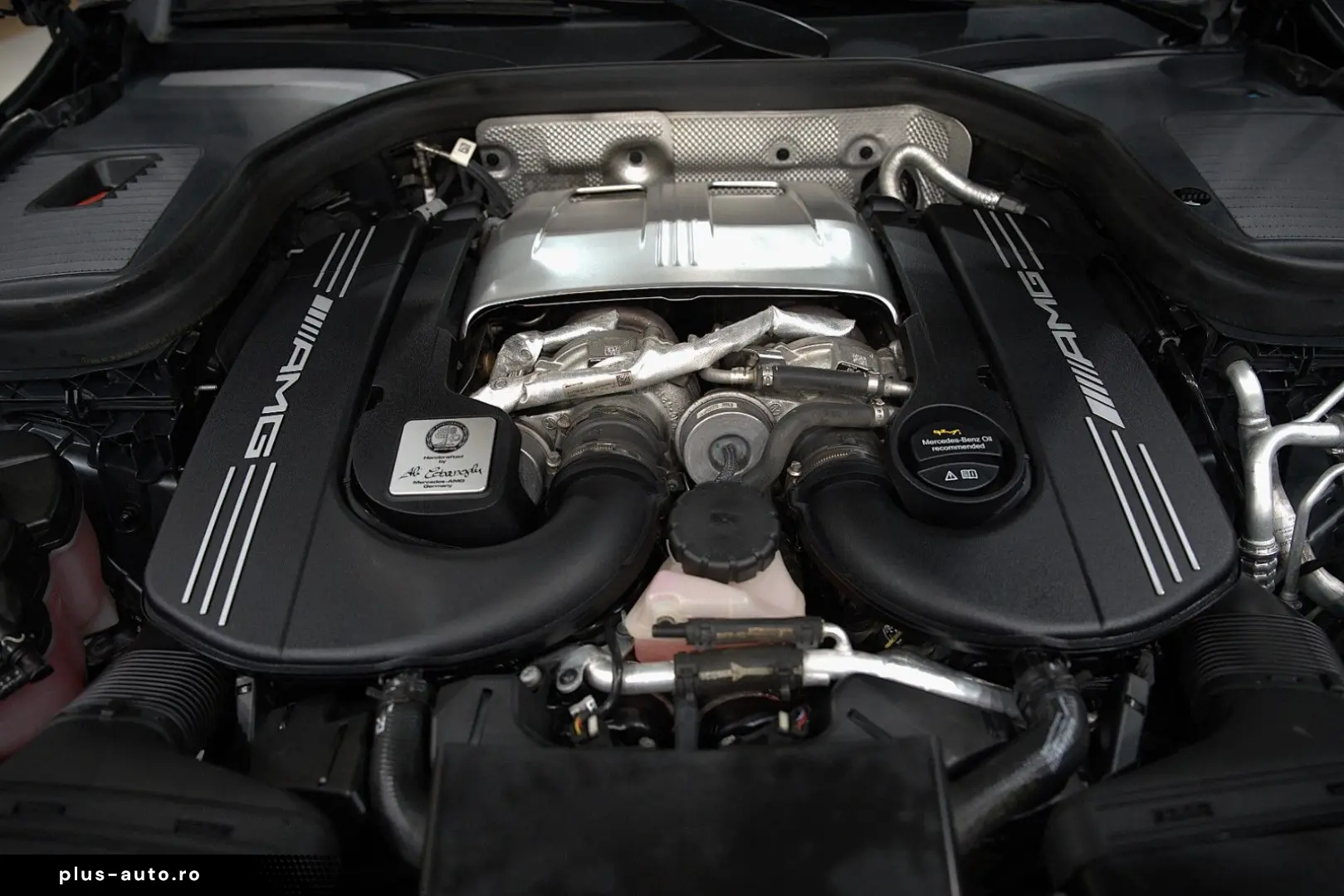 MERCEDES-BENZ GLC 63 AMG 4M Coupe  NIGHT MAGNO HUD