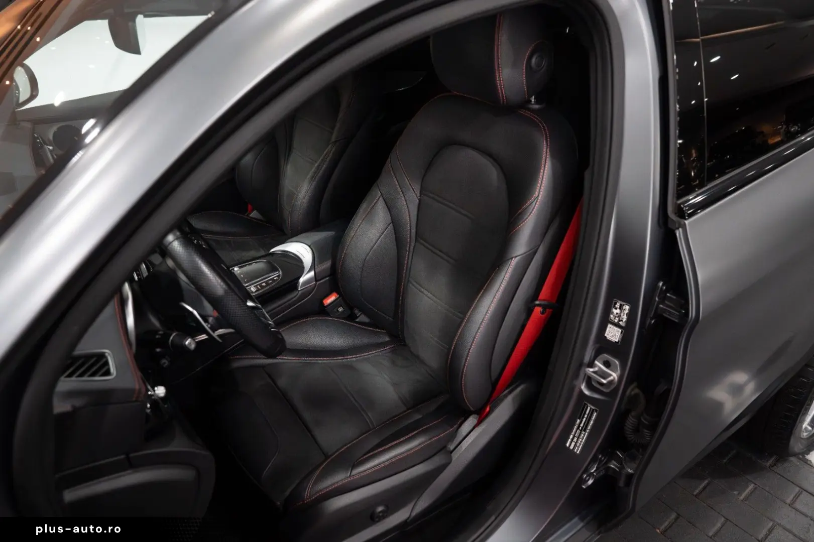 MERCEDES-BENZ GLC 43 AMG Coupe 4M. MAGNO DESIGN-MANUF NIGHT