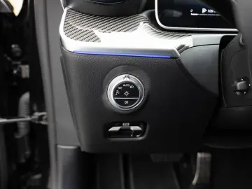 MERCEDES-BENZ C 43 AMG 4M Pano Burm Stdhz Distr Nigh&hellip;