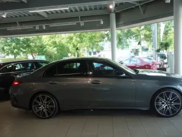 MERCEDES-BENZ AMG C 43 4M PANO DIGI FAHR PAK 360 HAL&hellip;