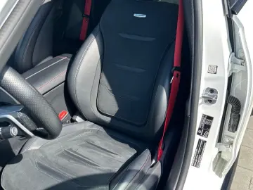 MERCEDES-BENZ C 43 AMG 4M DriversP -Pano-Burm-HALenkung-360K