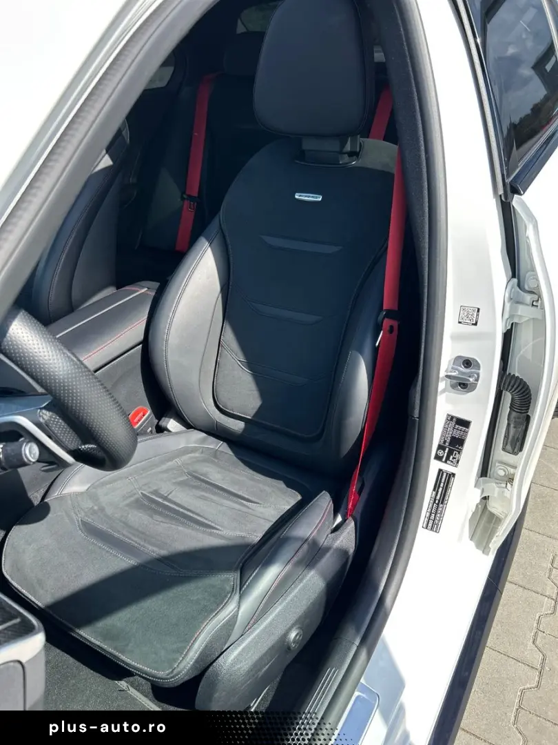 MERCEDES-BENZ C 43 AMG 4M DriversP -Pano-Burm-HALenkung-360K