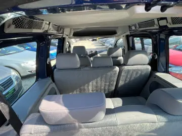 Volkswagen Caddy 1.9 TDI Life 7 Locuri