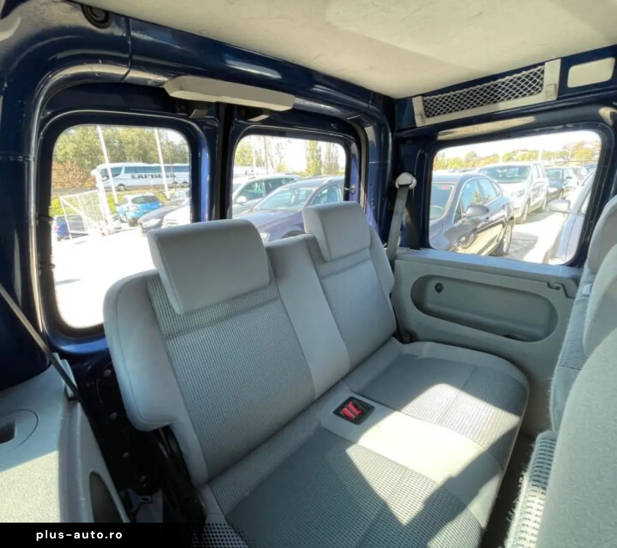 Volkswagen Caddy 1.9 TDI Life 7 Locuri