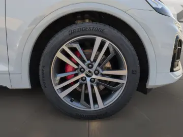 AUDI Q5 Sportback 55 TFSI e quat. S line edition HuD