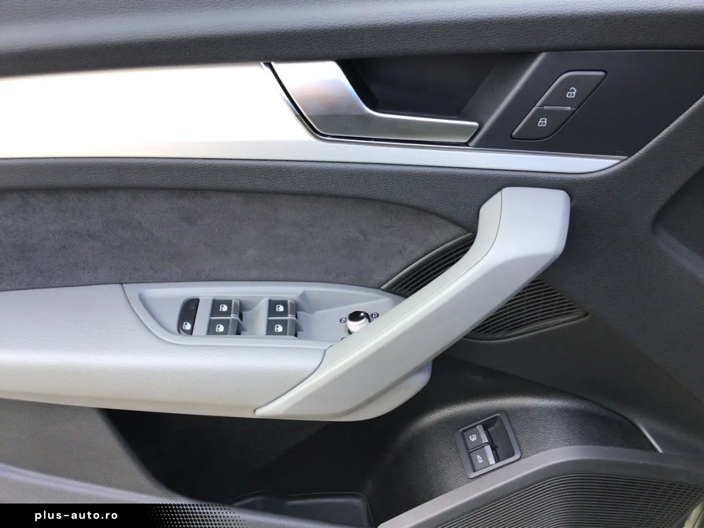 AUDI Q5 Sportback S line 55 TFSIe quattro S-tronic KL