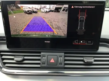 AUDI Q5 Sportback S line 55 TFSIe quattro S-tronic KL