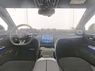 MERCEDES-BENZ CLE 300 4MATIC Coupé AMG PANO NIGHT 360