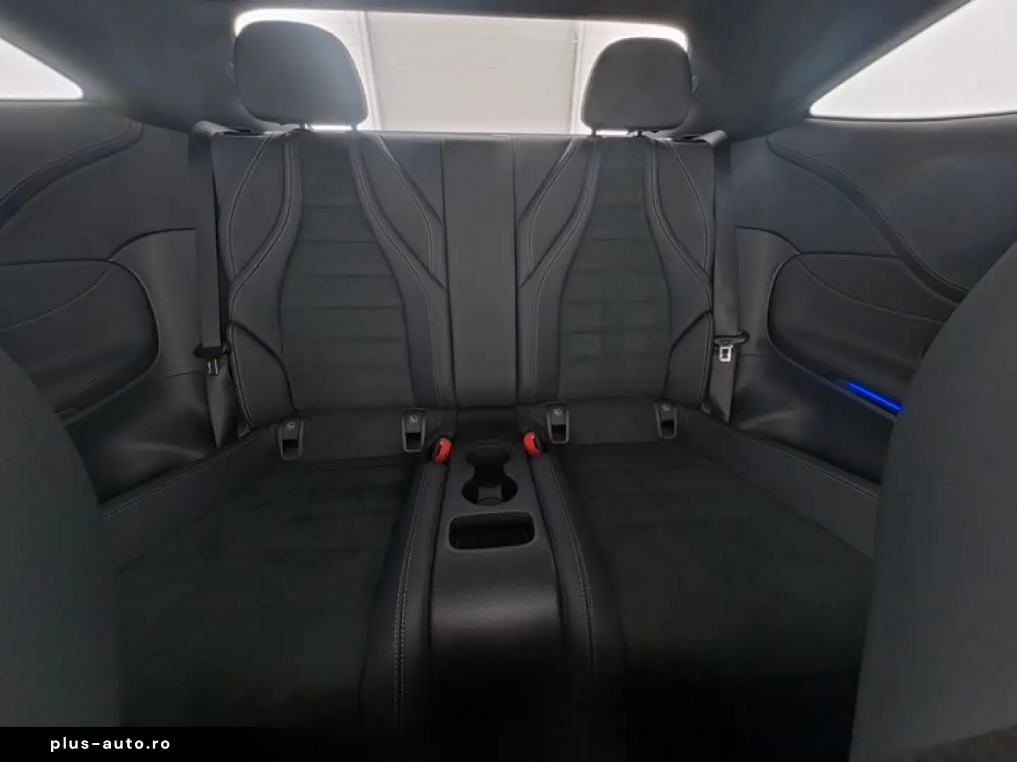 MERCEDES-BENZ CLE 300 4MATIC Coupé AMG PANO NIGHT 360