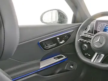 MERCEDES-BENZ CLE 300 4MATIC Coupé AMG PANO NIGHT 360