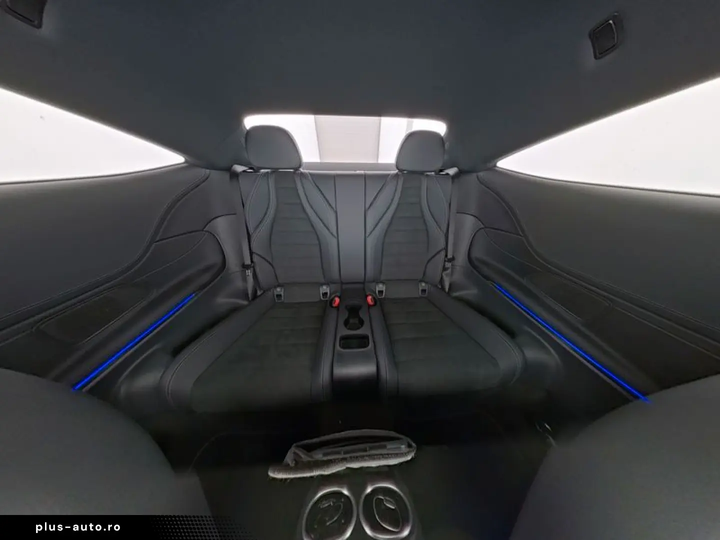 MERCEDES-BENZ CLE 300 4MATIC Coupé AMG PANO NIGHT 360