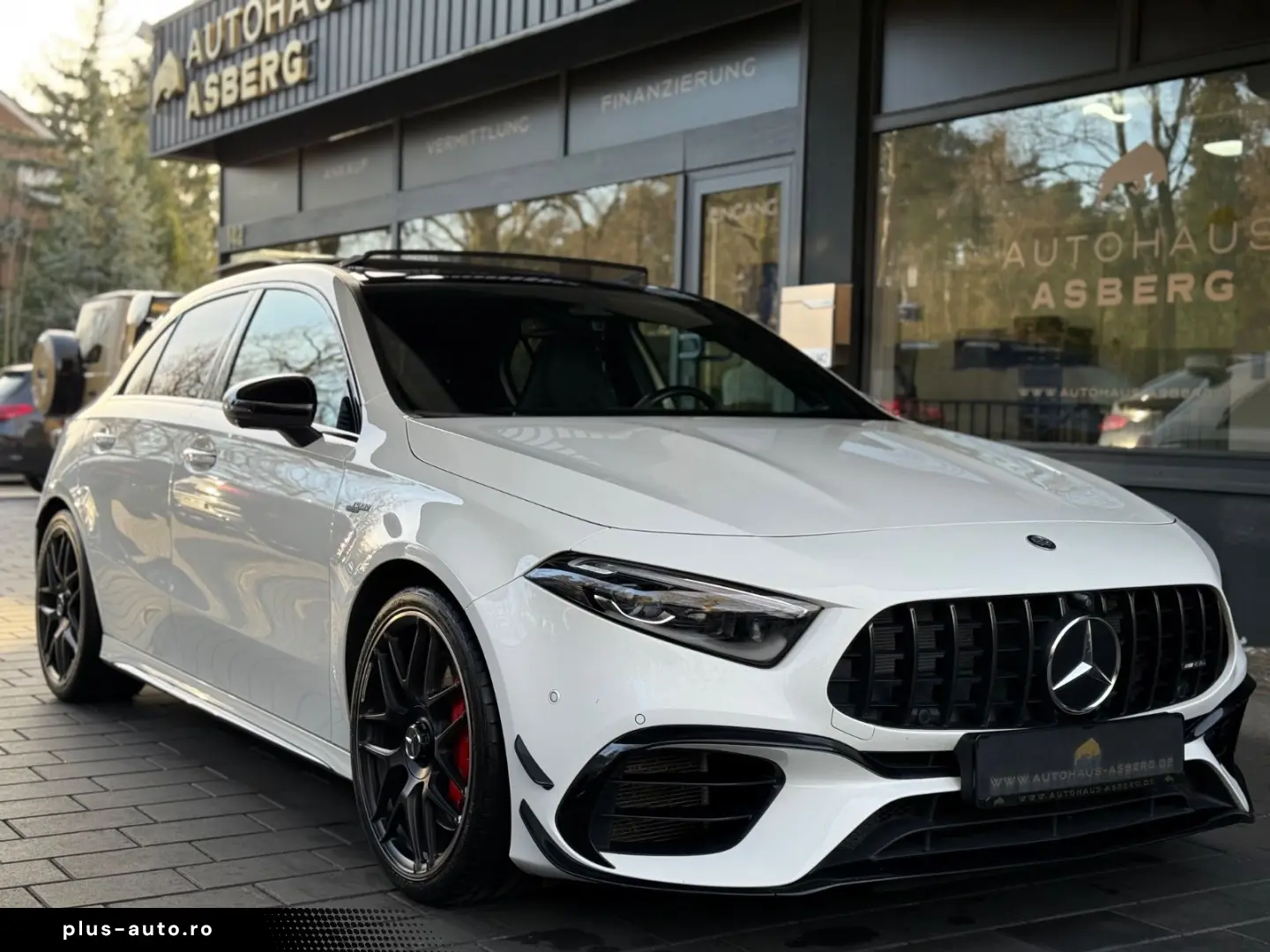 MERCEDES-BENZ A 45 S AMG 4M PERFORM.SITZ AERO PANO FACELIFT