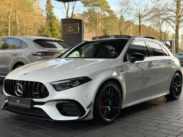 MERCEDES-BENZ A 45 S AMG 4M PERFORM.SITZ AERO PANO FACELIFT