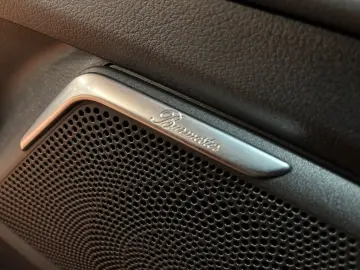 MERCEDES-BENZ V 300 d lang Allrad AHK 2 5t Standheizung