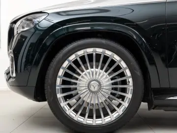 MERCEDES-BENZ GLS 600 Maybach - Emerald Green   MANUFAKTUR