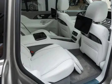 MERCEDES-BENZ GLS 600 Maybach - Emerald Green   MANUFAKTUR