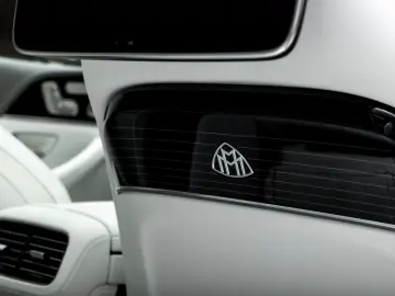 MERCEDES-BENZ GLS 600 Maybach - Emerald Green   MANUFAKTUR