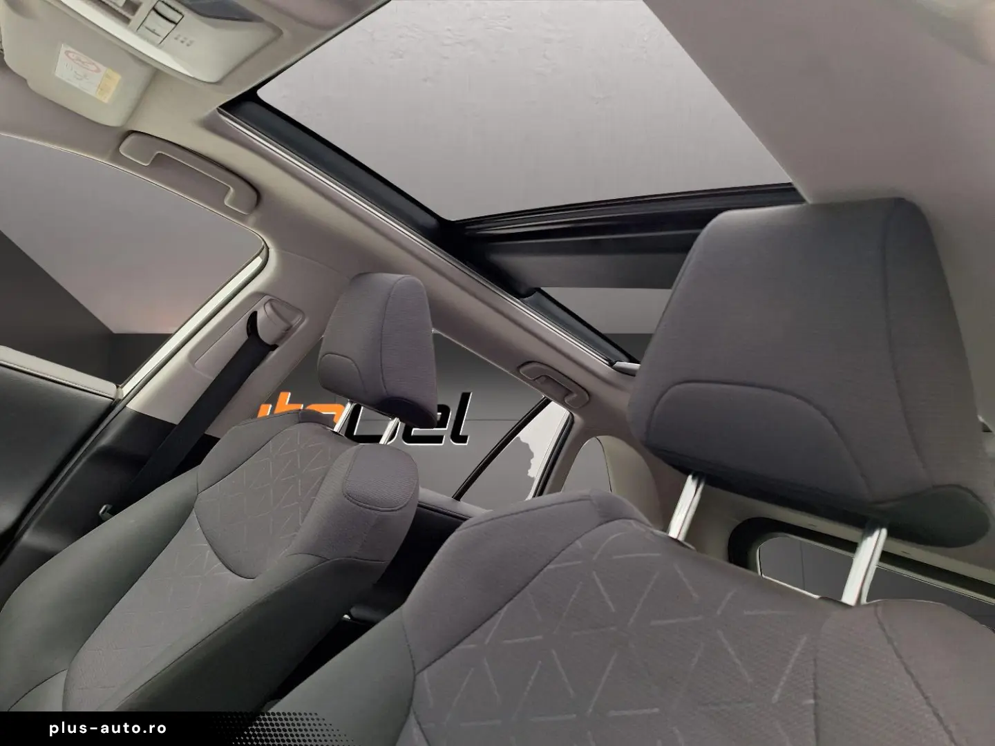 Toyota RAV4 2.5 VVT-i Hybrid Dynamic Plus 4x4 E-CV