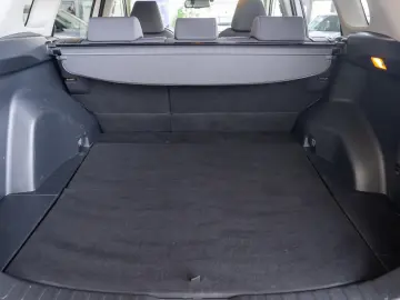 Toyota RAV4 2.5 VVT-i Hybrid Dynamic Plus 4x4 E-CV