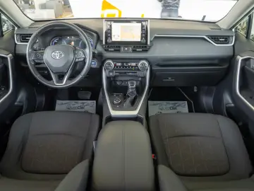Toyota RAV4 2.5 VVT-i Hybrid Dynamic Plus 4x4 E-CV