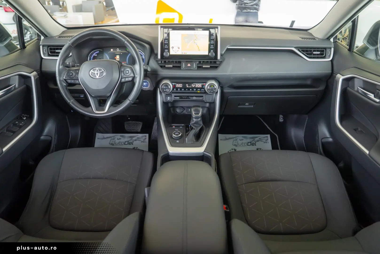 Toyota RAV4 2.5 VVT-i Hybrid Dynamic Plus 4x4 E-CV