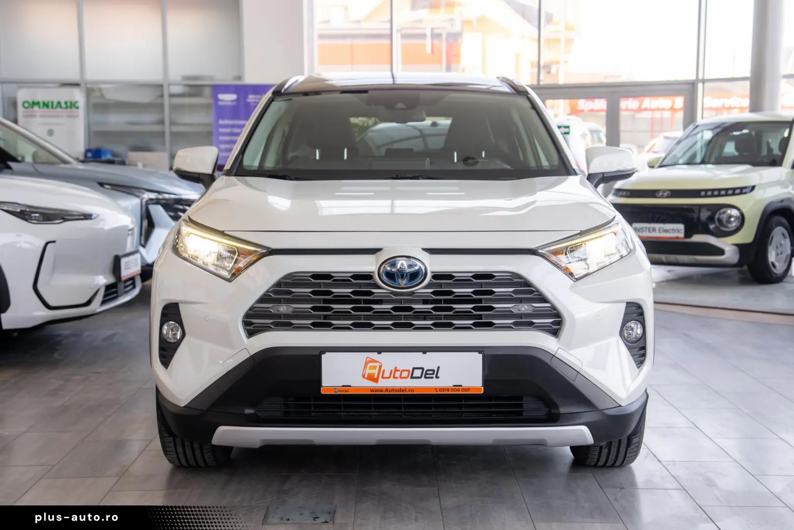 Toyota RAV4 2.5 VVT-i Hybrid Dynamic Plus 4x4 E-CV