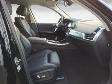 BMW X5 xDrive45e Travel Comfort AHK