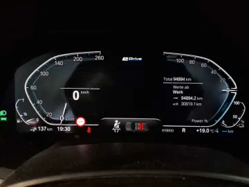 BMW X5 xDrive45e xLine Navi 4xSHZ Leder