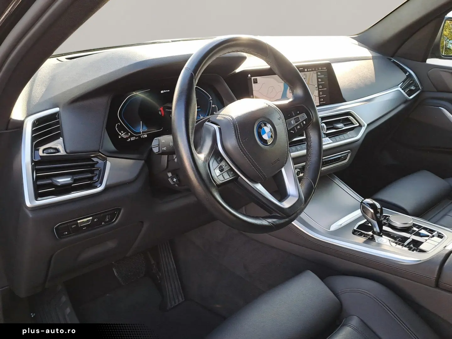 BMW X5 xDrive45e AHK LiveCockpitProf Head-Up Laser