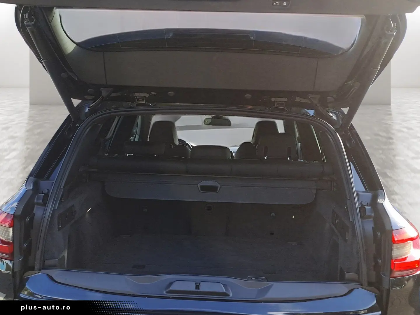 BMW X5 xDrive45e AHK LiveCockpitProf Head-Up Laser