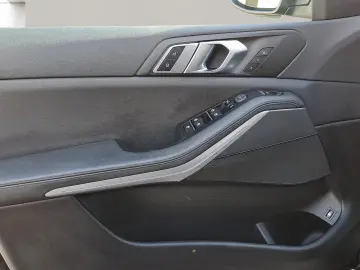 BMW X5 xDrive45e AHK LiveCockpitProf Head-Up Laser