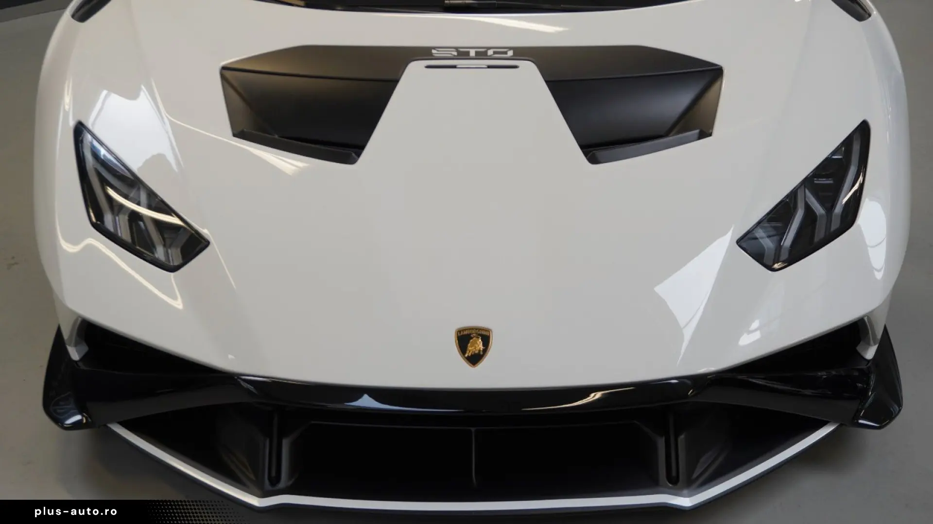 LAMBORGHINI Huracán STO Warranty