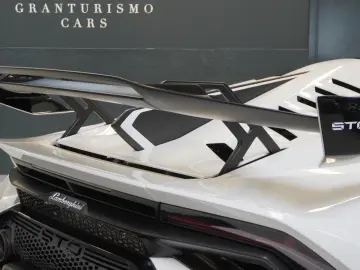 LAMBORGHINI Huracán STO Warranty