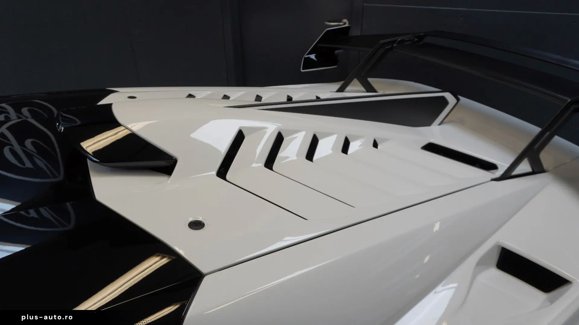 LAMBORGHINI Huracán STO Warranty