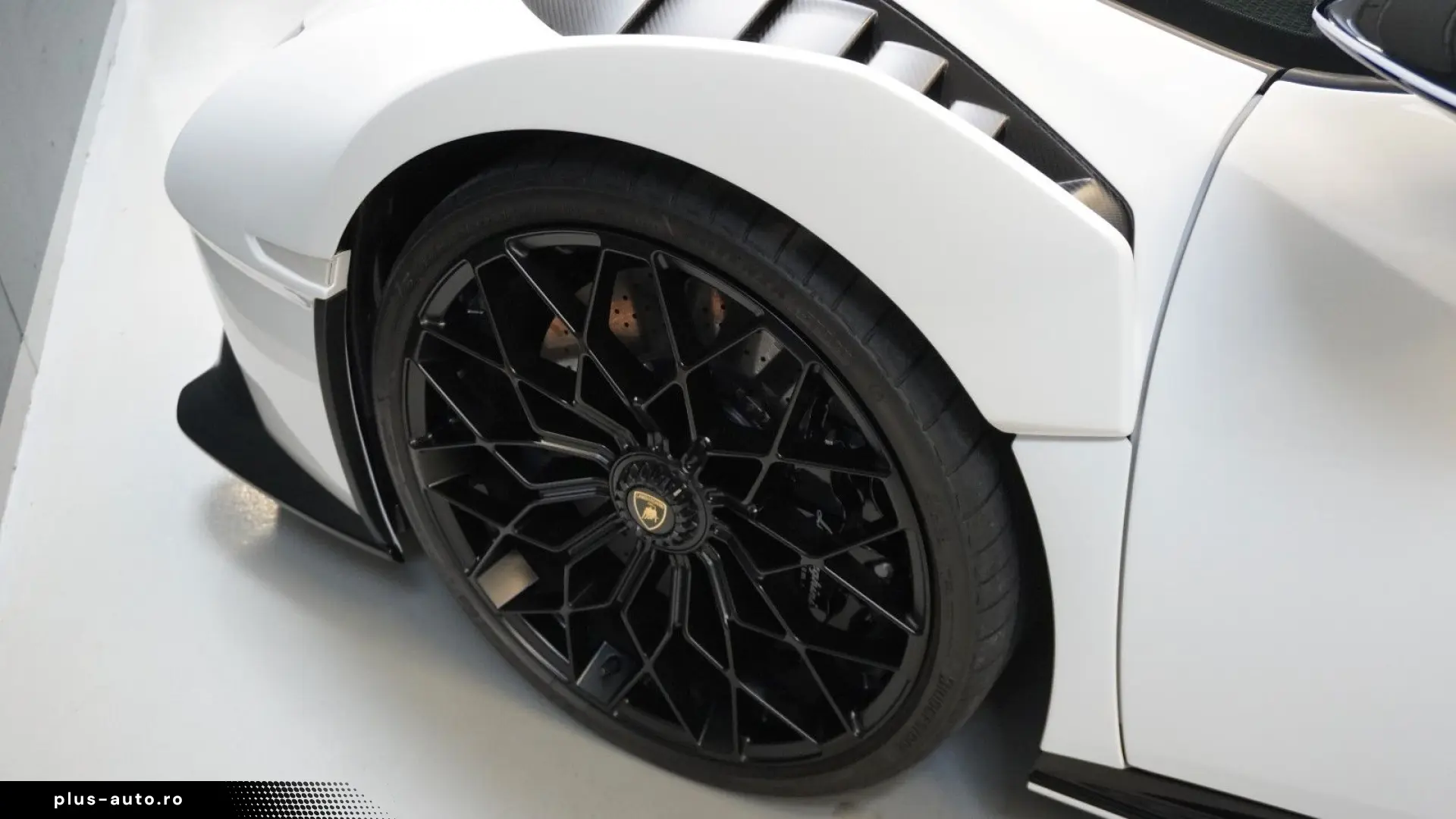 LAMBORGHINI Huracán STO Warranty