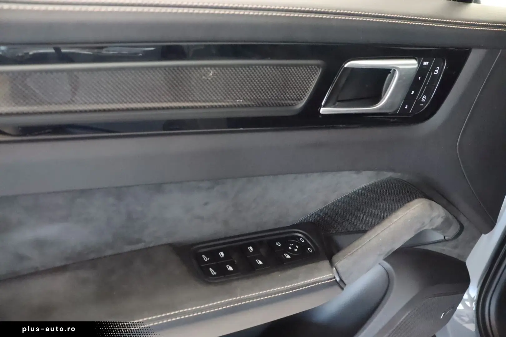 PORSCHE Cayenne Coupe Turbo GT Bose Carb. Keramik