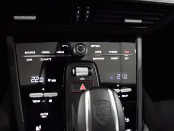 PORSCHE Cayenne Coupe Turbo GT Bose Carb. Keramik