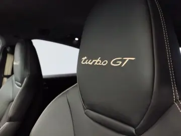 PORSCHE Cayenne Coupe Turbo GT Bose Carb. Keramik