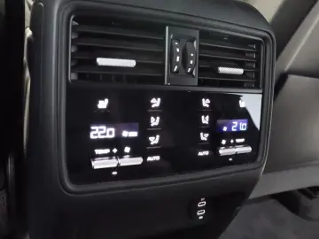 PORSCHE Cayenne Coupe Turbo GT Bose Carb. Keramik