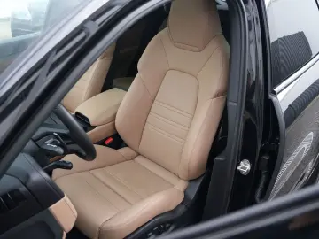 PORSCHE E-Hybrid Coupé ACC-PANO-BOSE-22TURBO-LEDER BEIGE