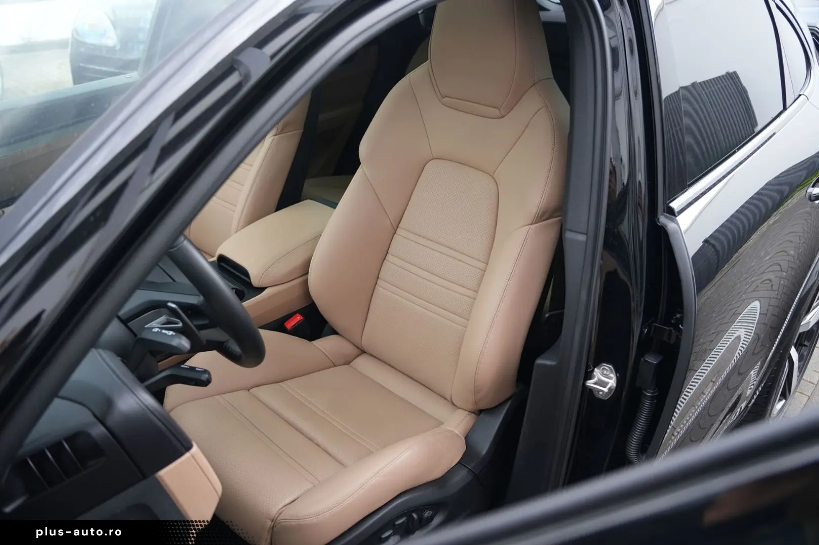 PORSCHE E-Hybrid Coupé ACC-PANO-BOSE-22TURBO-LEDER BEIGE