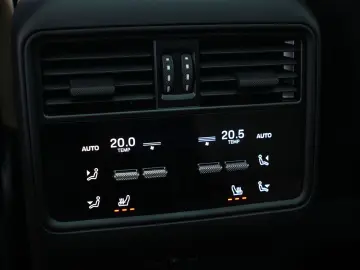 PORSCHE E-Hybrid Coupé ACC-PANO-BOSE-22TURBO-LEDER BEIGE