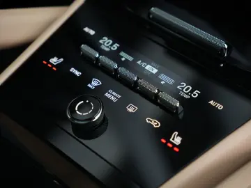 PORSCHE E-Hybrid Coupé ACC-PANO-BOSE-22TURBO-LEDER BEIGE