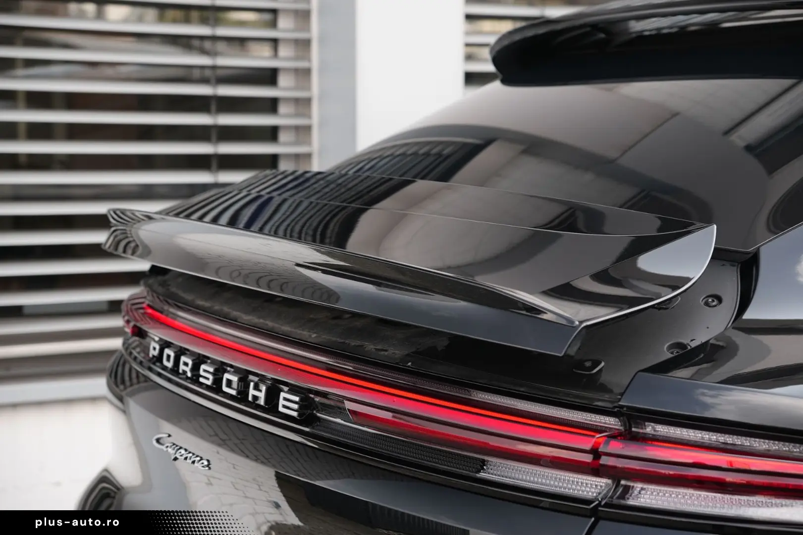 PORSCHE E-Hybrid Coupé ACC-PANO-BOSE-22TURBO-LEDER BEIGE