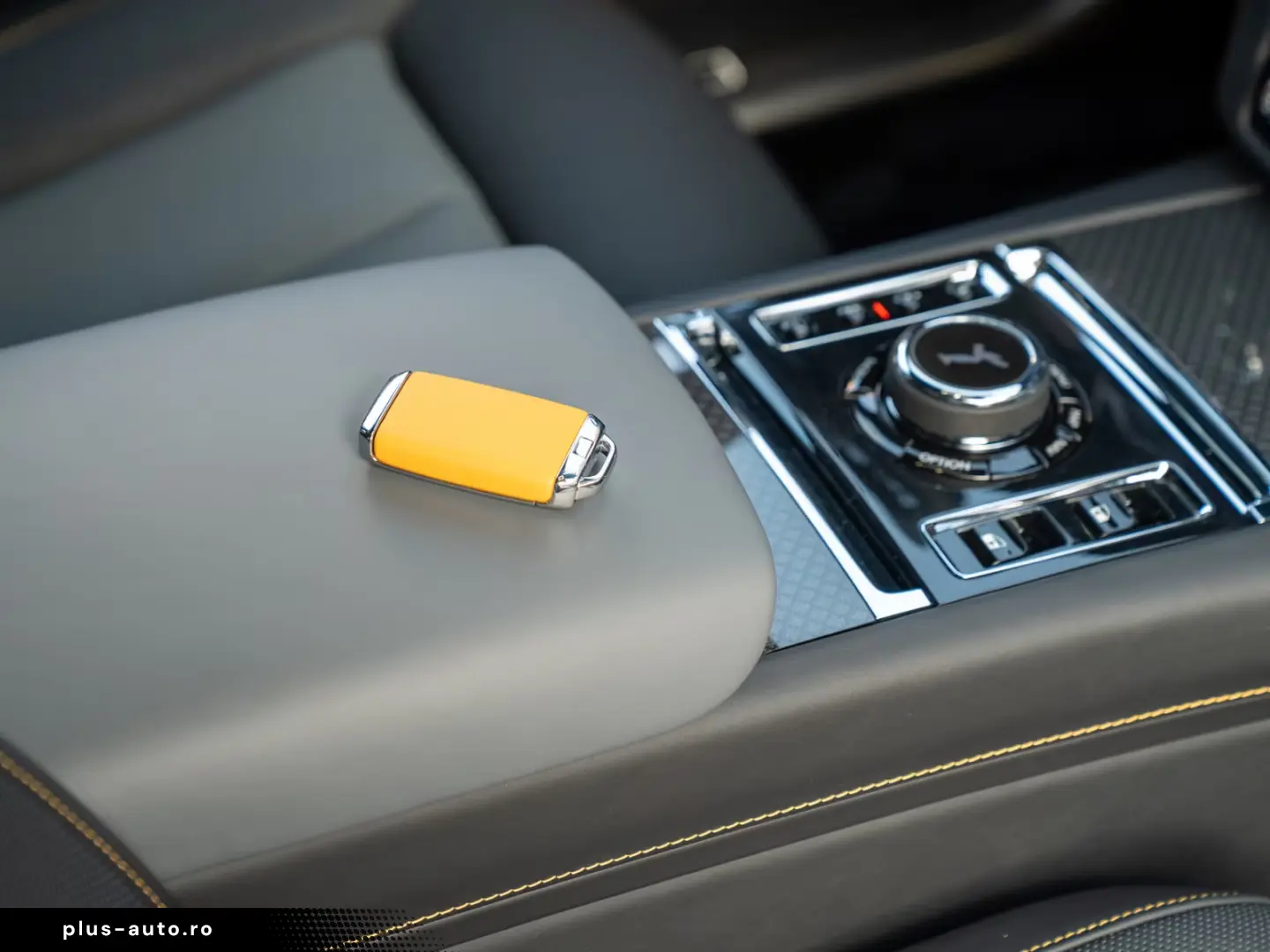 Rolls-Royce Ghost Black Badge