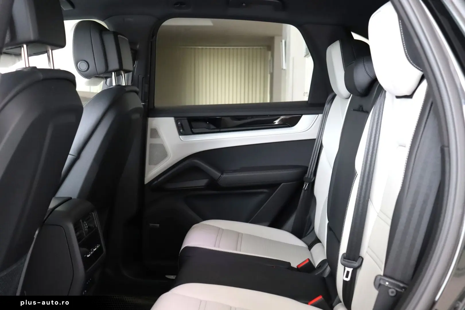 PORSCHE Cayenne E-Hybrid Bicolor