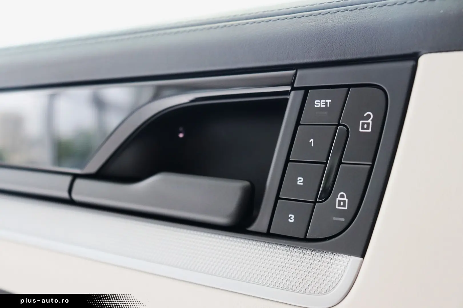 PORSCHE Cayenne E-Hybrid Bicolor