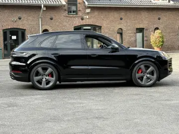 PORSCHE Cayenne S SPORTABGAS BOSE 22 EXCLUSIVE PANORAMA